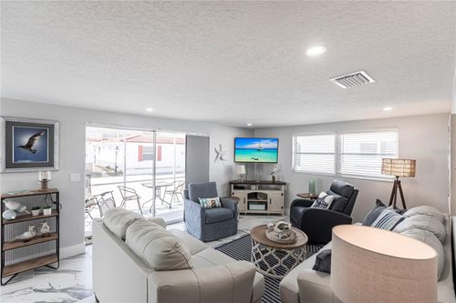 c16-6154 Midnight Pass Road, SARASOTA, FL, 34242 | Card Image