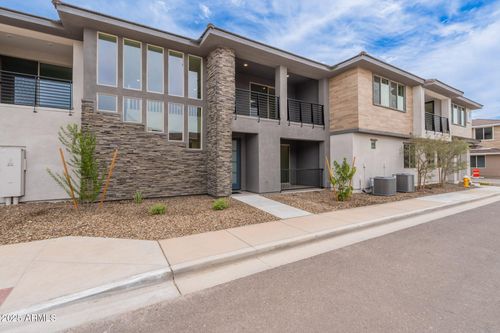 68-2121 W Sonoran Desert Dr, Phoenix, AZ, 85085-0828 | Card Image