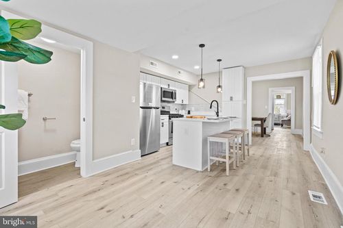 3414 Old York Rd, BALTIMORE, MD, 21218-2917 | Card Image