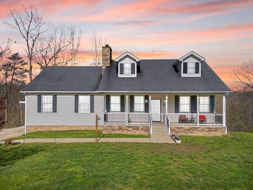 88 Hawkins Ln, Clay City, KY, 40312-9165 | Card Image