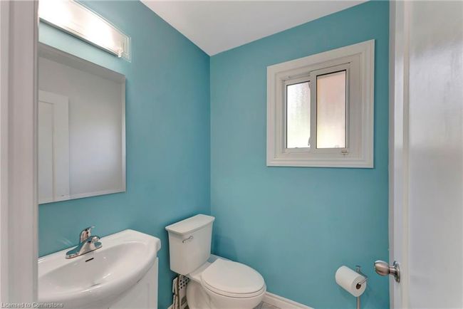 182 Solomon Cres, House other with 4 bedrooms, 3 bathrooms and 5 parking in Hamilton ON | Image 25