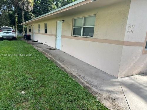 6142-6142 Arthur St, Hollywood, FL, 33024-6010 | Card Image