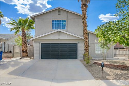 730 Arrowhead Trl, Henderson, NV, 89002-8416 | Card Image