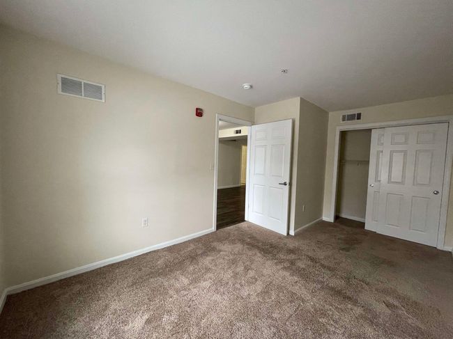 APT-105 - 10 Sentinel Ct, Condo with 2 bedrooms, 2 bathrooms and null parking in Manchester NH | Image 24