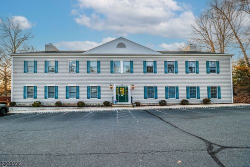 1124 Us Highway 202, Raritan, NJ, 08869-1475 | Card Image