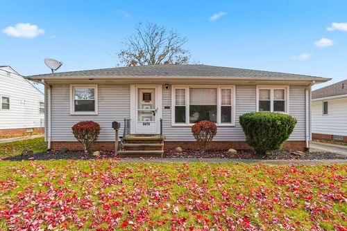 6475 Anita Dr, Parma Heights, OH, 44130-2823 | Card Image