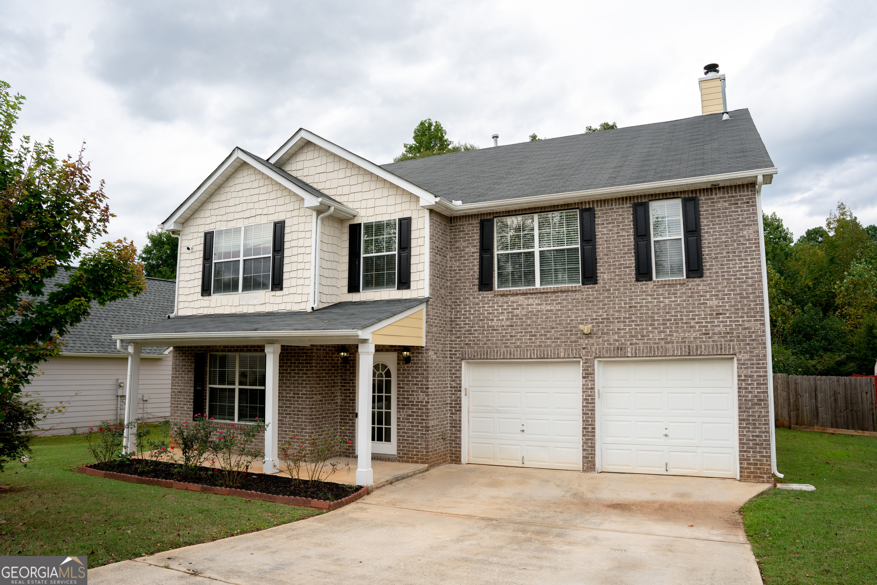 Star Flower Dr, Ellenwood, GA 30294