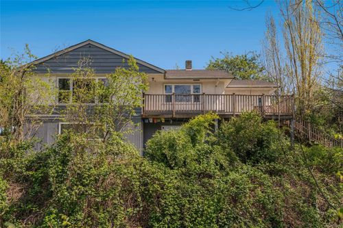 75 5th St, Nanaimo, BC, V9R1M9 | Card Image