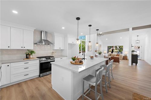 23795 Avenida Columbia, Mission Viejo, CA, 92691-3414 | Card Image