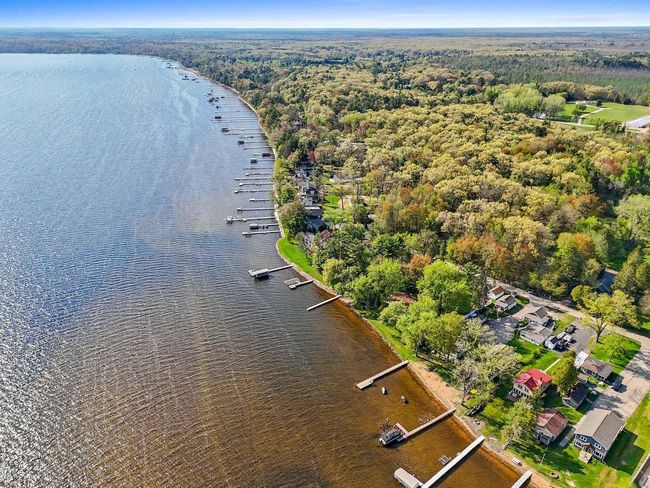 W5424 North Shore Drive, House other with 2 bedrooms, 2 bathrooms and null parking in Wescott WI | Image 41