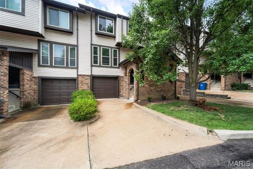 2317 Driftwood Pl, Saint Louis, MO, 63146-2410 | Card Image