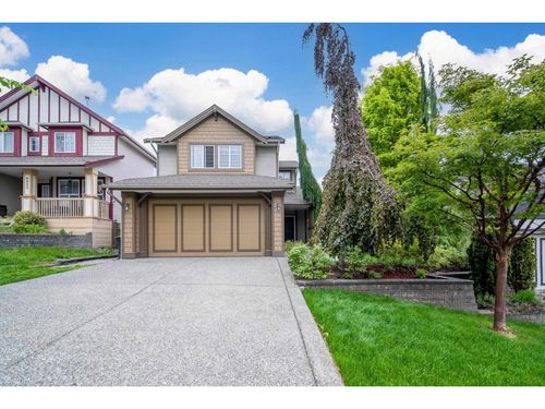 6924 197b Street, Langley, BC, V2Y3B1 | Card Image