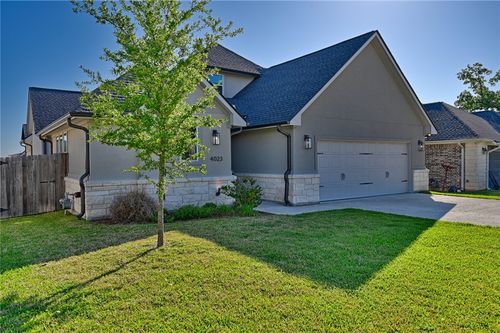 4023 Brownway Dr, College Station, TX, 77845-2203 | Card Image