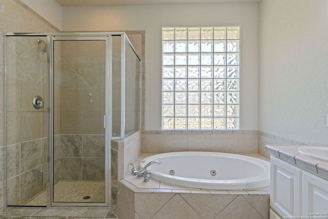 143 Lantana Rdg, House other with 3 bedrooms, 2 bathrooms and null parking in Spring Branch TX | Image 18
