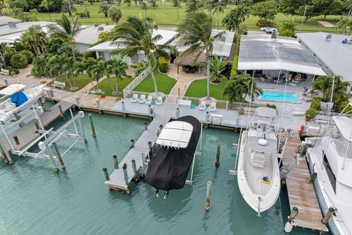 50 7th St, Key Colony Beach, FL, 33051 | Card Image