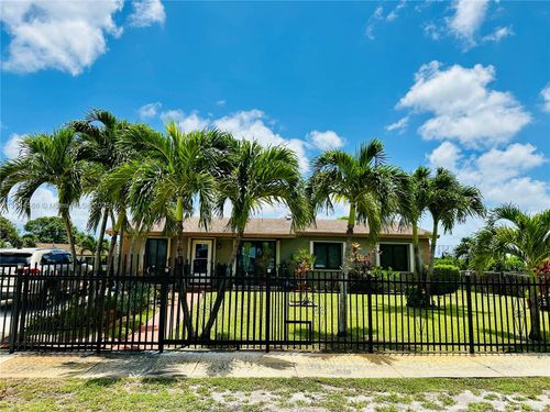 19575 Nw 33rd Ct, Miami Gardens, FL, 33056-2345 | Card Image
