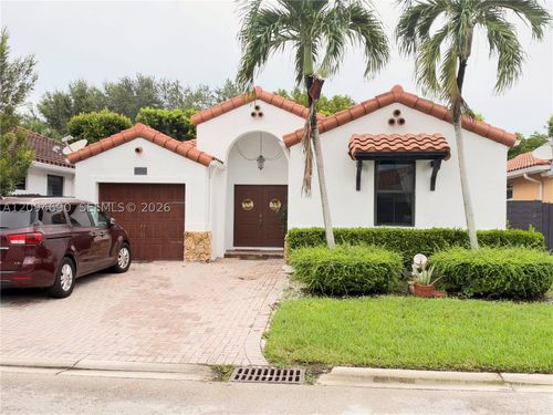 9947 Nw 10th Ter, Miami, FL, 33172-5712 | Card Image