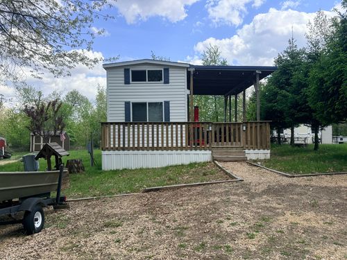 5-248 Woodhaven Dr E, Sublette, IL, 61367 | Card Image