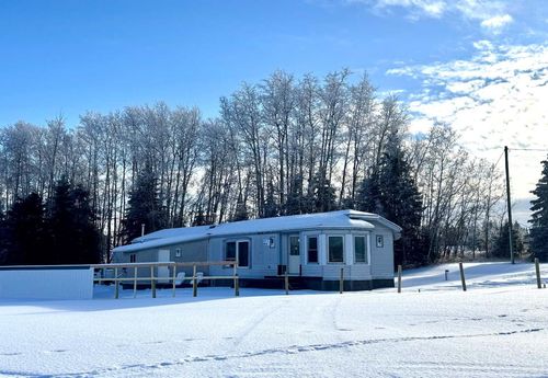 51017 A Highway 598, Leslieville, AB, T0M1H0 | Card Image