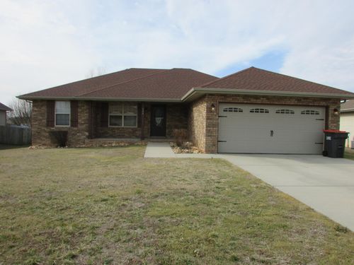 111 Ashton Ave, Clever, MO, 65631-6790 | Card Image