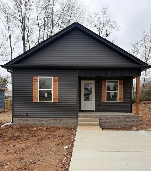 408 Church St, Portland, TN, 37148-1133 | Card Image