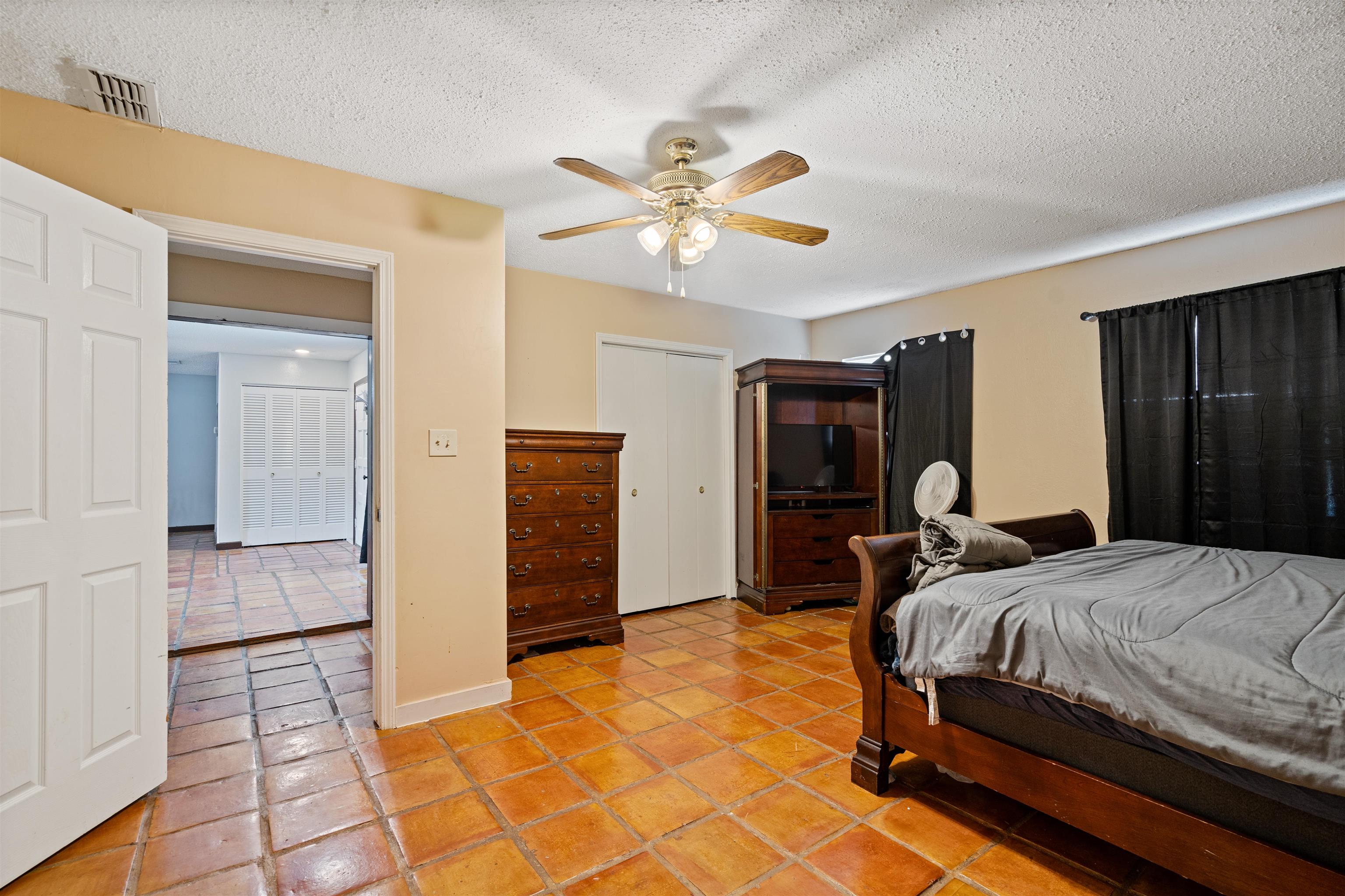 Residential in Del Rio 4