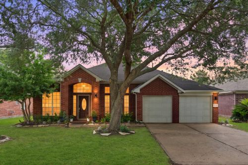 4138 Galloway Dr, Pearland, TX, 77584-6682 | Card Image