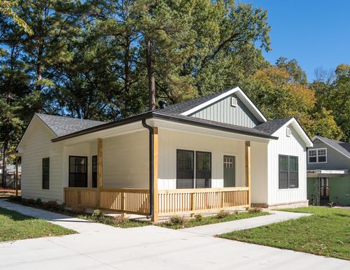 847 Westwood Ave, Jackson, TN, 38301-4269 | Card Image