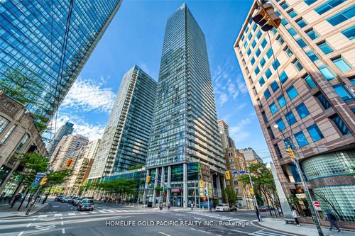 305-38 Grenville St, Toronto, ON, M4Y1A5 | Card Image