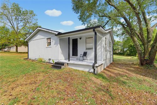 290 Hattabaugh Dr, Elkins, AR, 72727-3718 | Card Image
