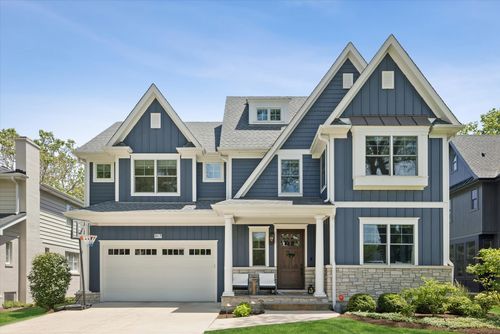 817 Clay St, Hinsdale, IL, 60521-4541 | Card Image