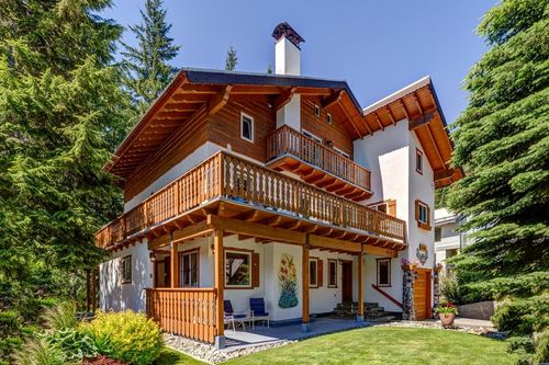 8512 Drifter Way, Whistler, BC, V8E0G2 | Card Image