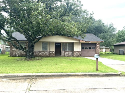 1722 Briar Ln, Wharton, TX, 77488-4408 | Card Image