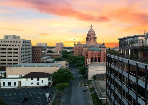 apt-402-1212 Guadalupe St, Austin, TX, 78701-1807 | Card Image