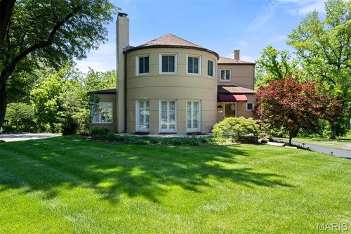 69 Bellerive Acres, Saint Louis, MO, 63121-4330 | Card Image