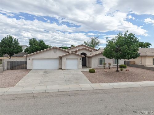 3208 Jennifer Ave, Kingman, AZ, 86401-6420 | Card Image