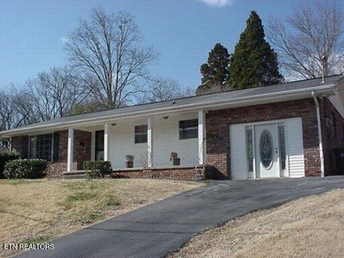 114 W Maiden Ln, Oak Ridge, TN, 37830-5319 | Card Image