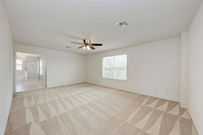 20224 Stanley Robin Ln, House other with 3 bedrooms, 3 bathrooms and 4 parking in Pflugerville TX | Image 21
