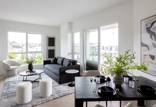 103-422 E 3rd St, North Vancouver, BC, V7L | Card Image