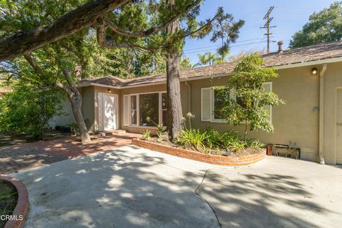 1425 Brixton Rd, Pasadena, CA, 91105-1320 | Card Image