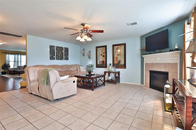 21711 Cascade Hollow Ln, House other with 5 bedrooms, 3 bathrooms and 2 parking in Spring TX | Image 10