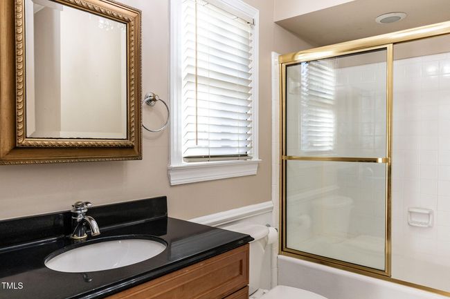 019-1920x1080-first-floor-full-bathroom | Image 21