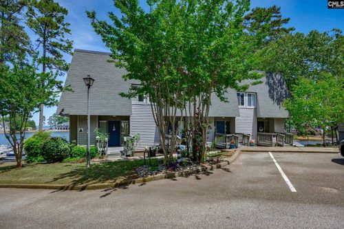 301 Harbor Heights Dr, Lexington, SC, 29072-9648 | Card Image