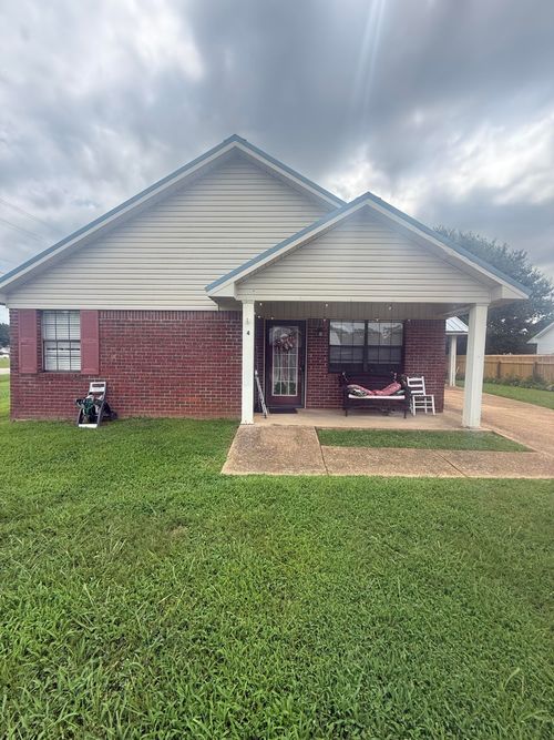 9 Valley Rd, Belmont, MS, 38827-8700 | Card Image