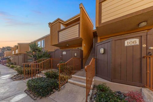 207-5252 Balboa Arms Drive, San Diego, CA, 92117 | Card Image