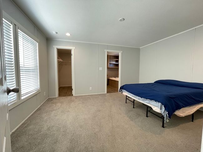900 Quail Run, House other with 3 bedrooms, 2 bathrooms and null parking in Seven Points TX | Image 9