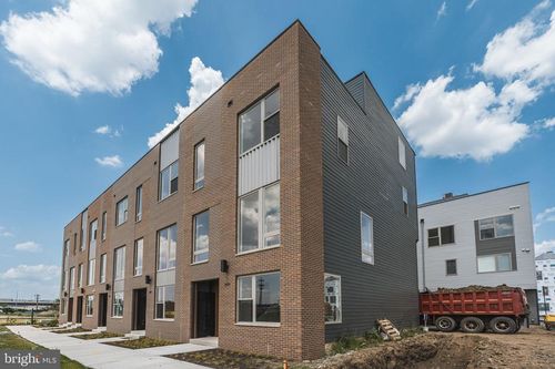 3029 Bridgeview Walk, PHILADELPHIA, PA, 19125-4515 | Card Image