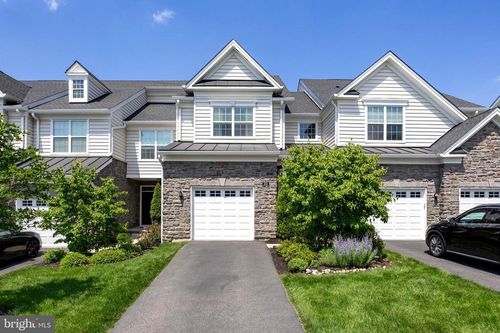 210 Ella Ln, CONSHOHOCKEN, PA, 19428-2465 | Card Image