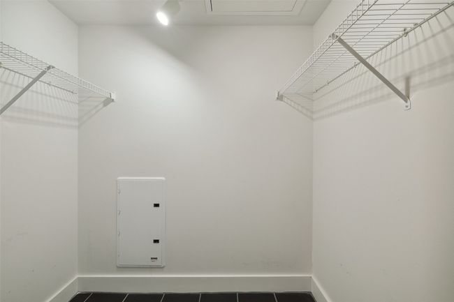 Primary closet | Image 24