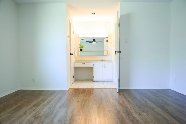 Primary bathroom | Image 17